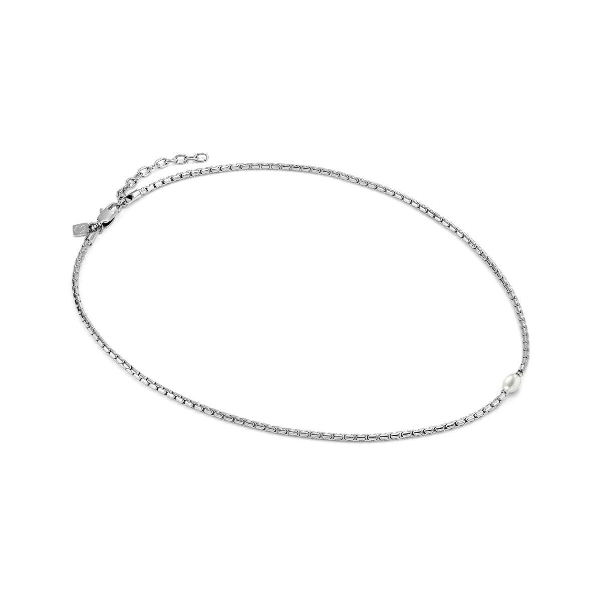 Nomination Bold Steel white pearl necklace, detail