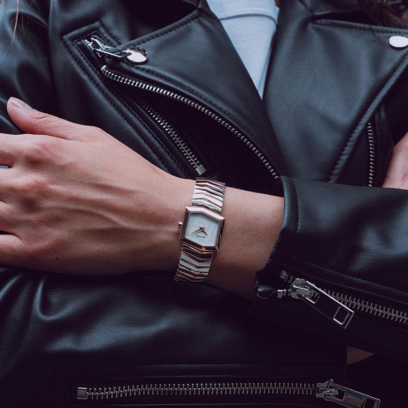 Balmain Taffetas Hexagonal Swiss Quartz Bicolor Watch