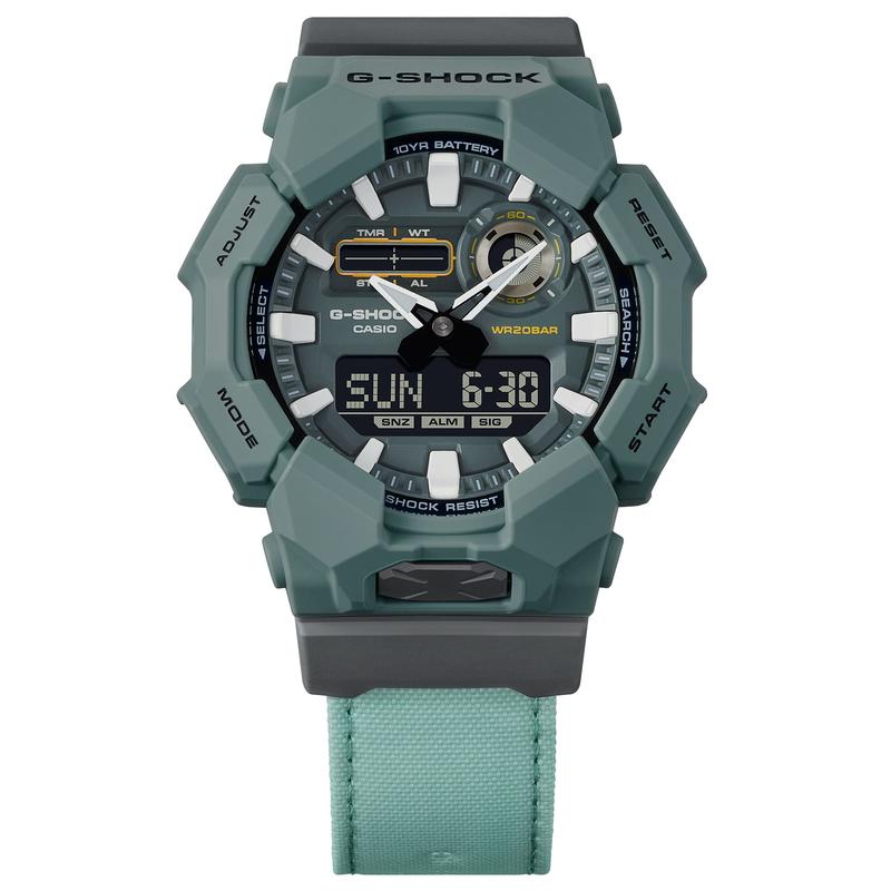 CASIO G-SHOCK ANALOG-DIGITAL - GA-010CE-2ADR