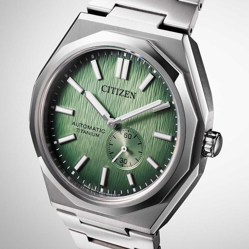 Citizen Zenshin 60 Super Titanium Automatic Men's Watch Green Dial