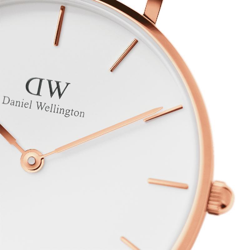 Daniel Wellington Petite 32mm watch featuring a minimalist eggshell white dial and elegant rose gold case.
