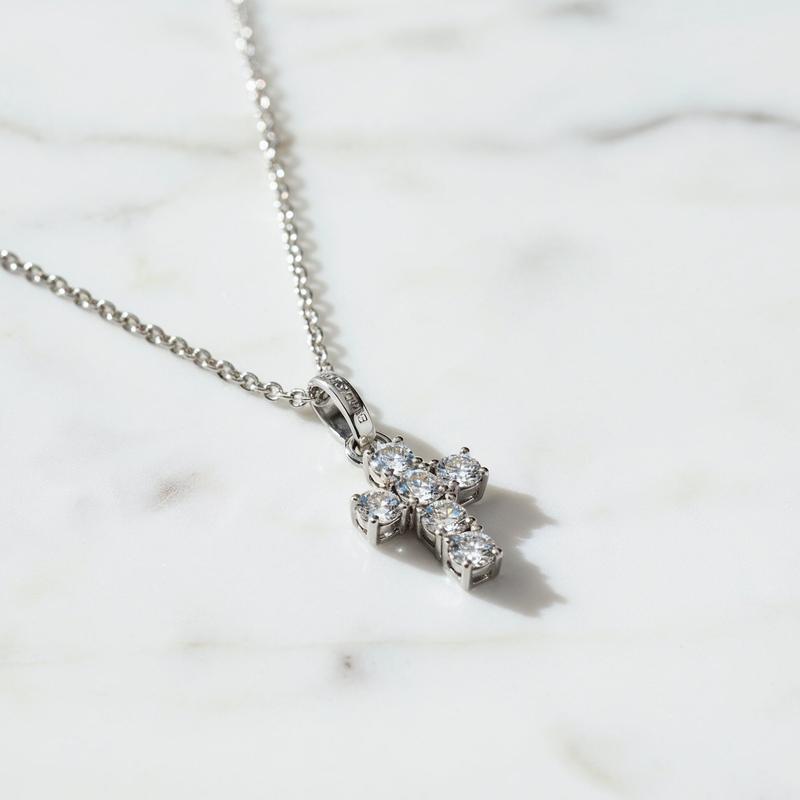 Engelsrufer 925 Silver Cross Necklace with Sparkling Zirconia