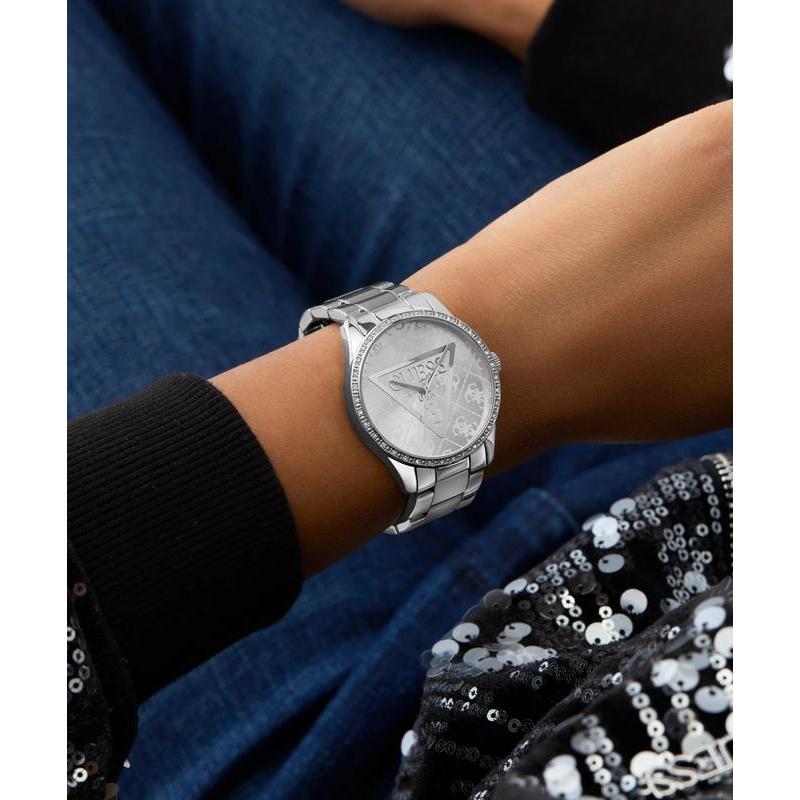 Guess Silver Tone Analog Quartz Watch – Stoned Bezel