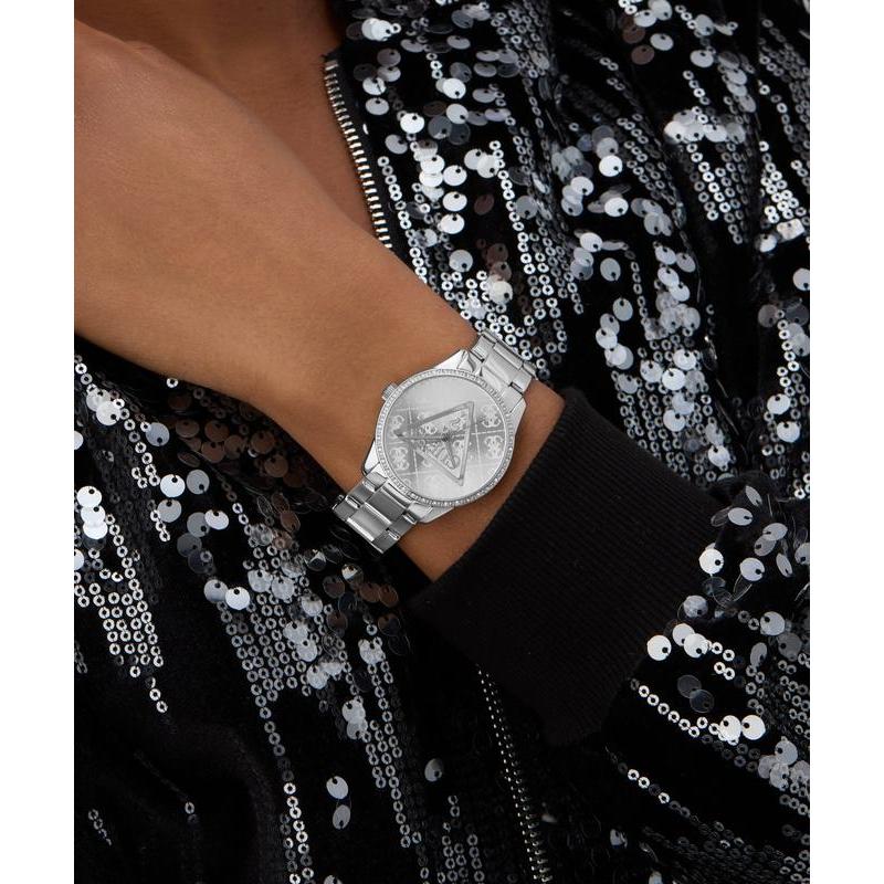Guess Silver Tone Analog Quartz Watch – Stoned Bezel