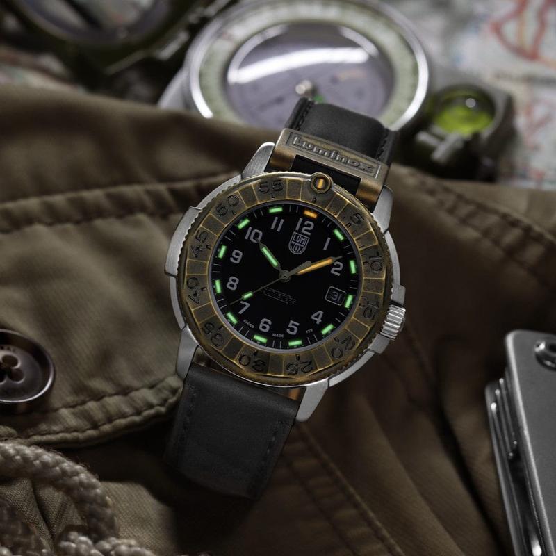 Luminox Men's Adventure Watch Black Leather - XL.1301