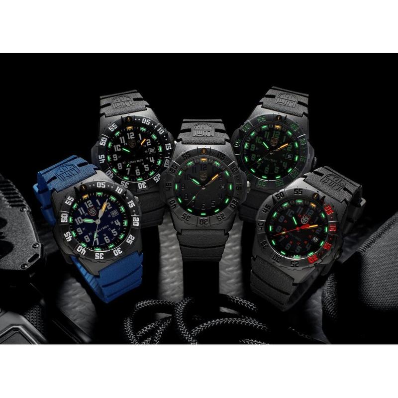 Luminox Navy SEAL 3551 Quartz Watch
