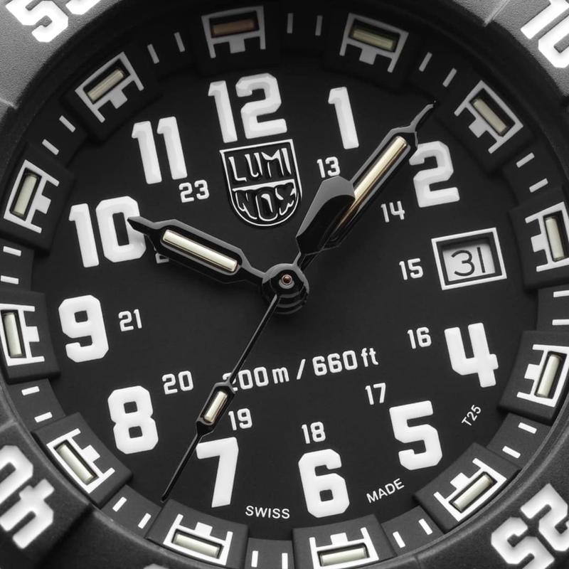 Luminox Navy SEAL 3551 Quartz Watch