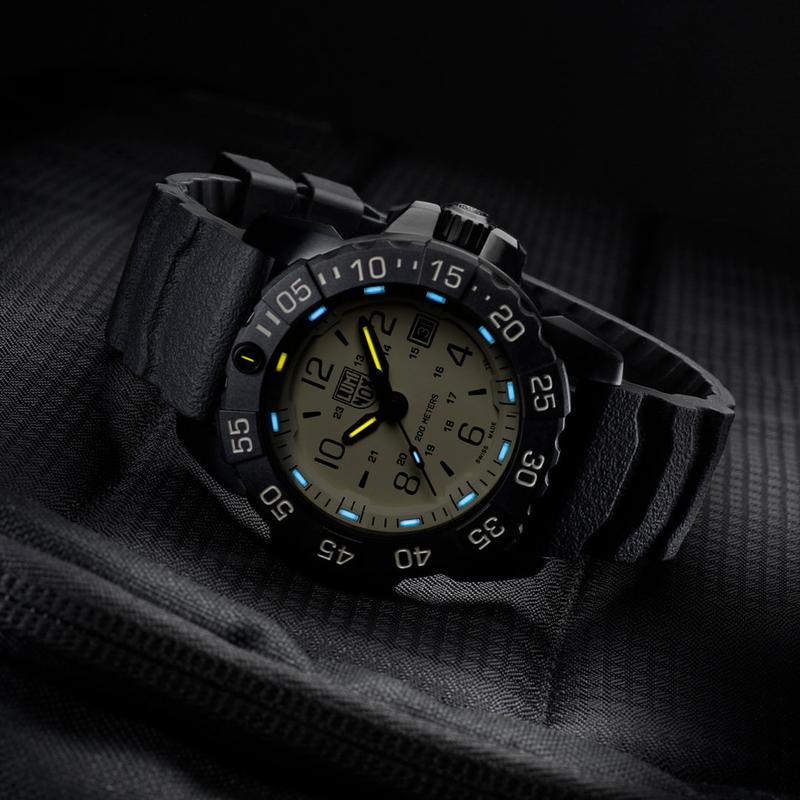 Luminox Navy SEAL Foundation Military/Dive Watch Set