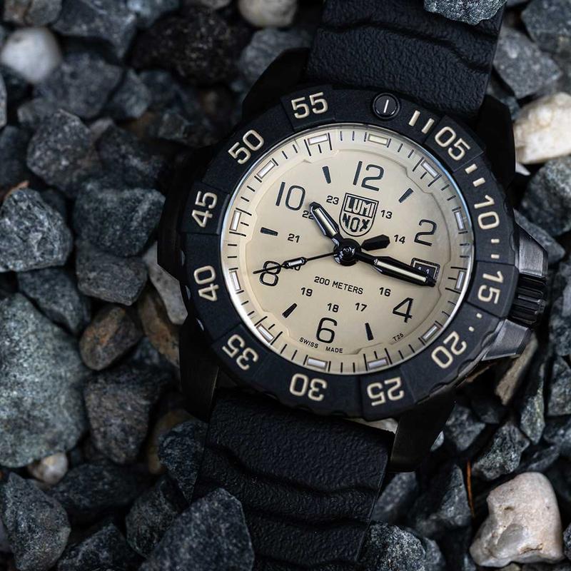 Luminox Navy SEAL Foundation Military/Dive Watch Set