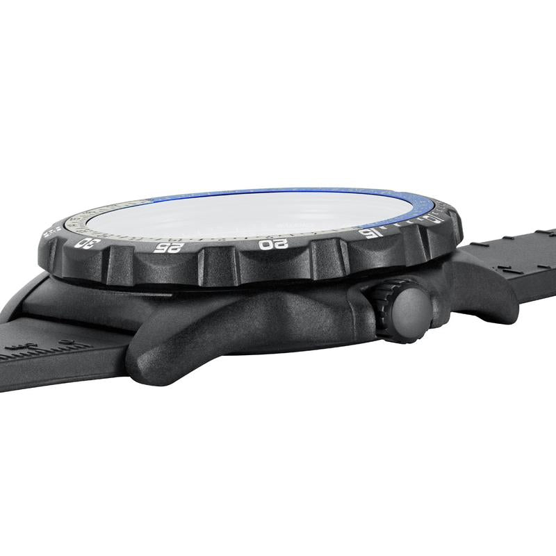 Luminox Recon Nav Spec Tactical GMT Carbonox Watch