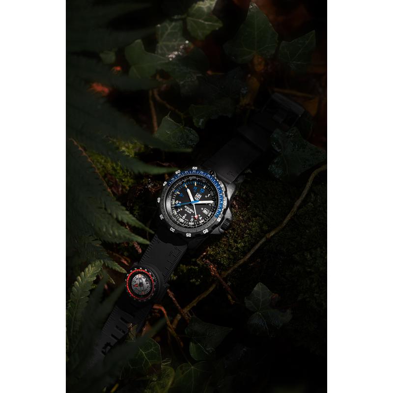 Luminox Recon Nav Spec Tactical GMT Carbonox Watch