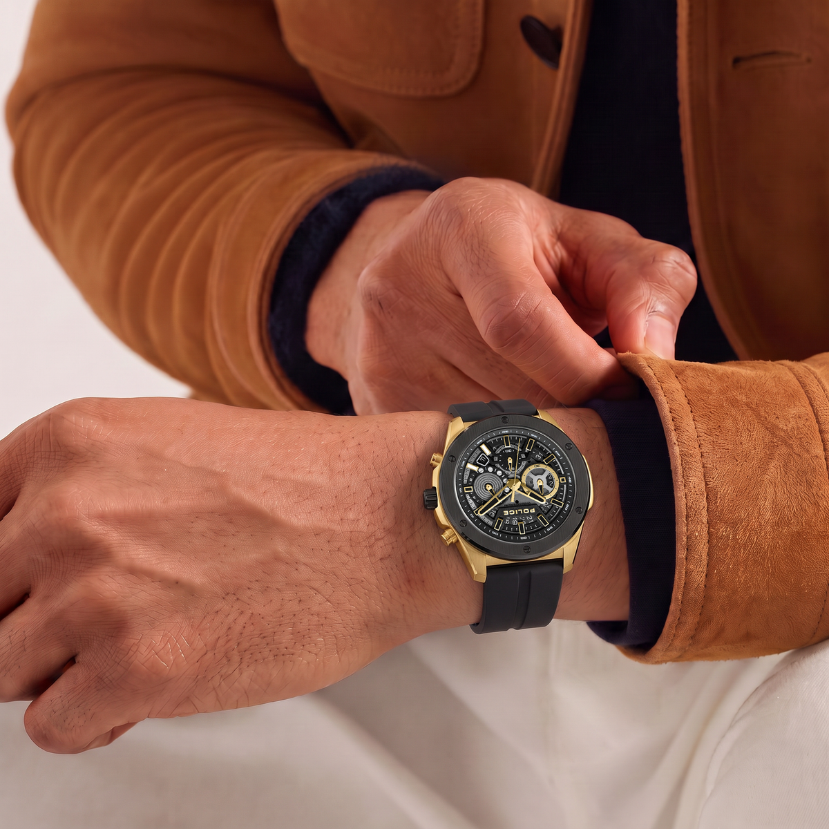 Police Warren Black Dial Gold Men's Watch