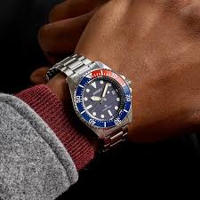 Seiko Prospex Solar Diver's Watch - SNE595P1