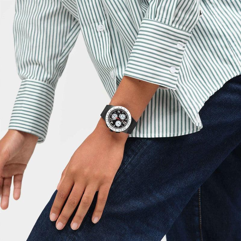 Swatch NOTHING BASIC ABOUT BLACK Watch SUSB420