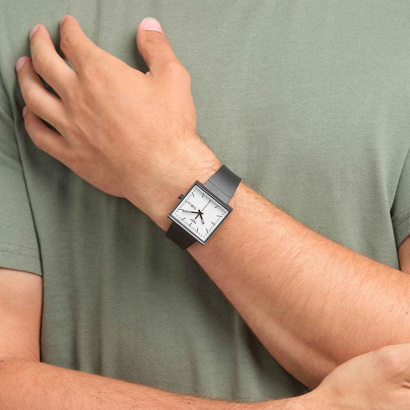 Swatch WHAT IFBLACK? BIOCERAMIC Watch SO34B700