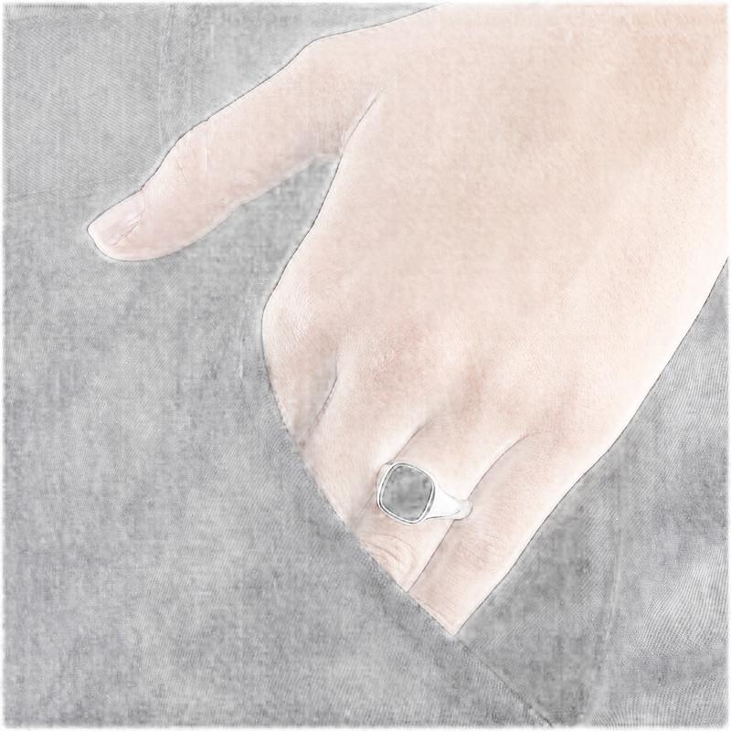 Thomas Sabo Bold Black Onyx 925 Sterling Silver Signet Ring