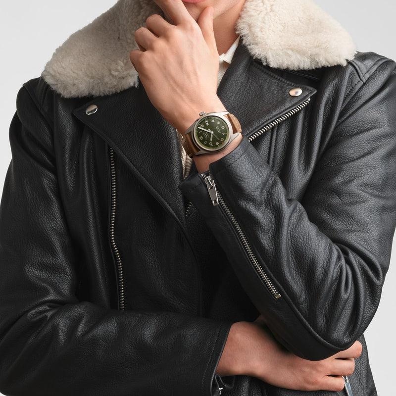 Watch Longines Spirit L3.811.4.03.2