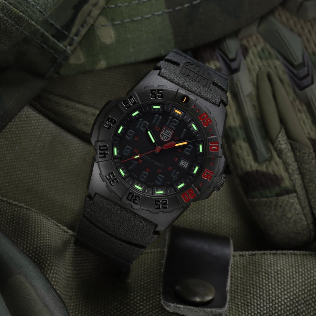 Luminox Navy SEAL 3565 Quartz Watch
