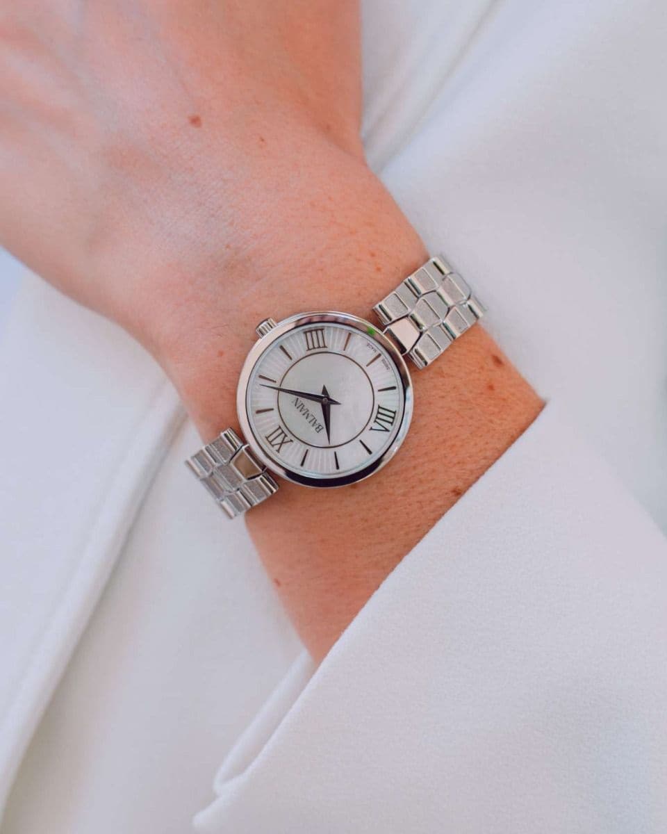 Balmain Sedirea Women's 31mm Mother-of-Pearl Dial Steel Watch