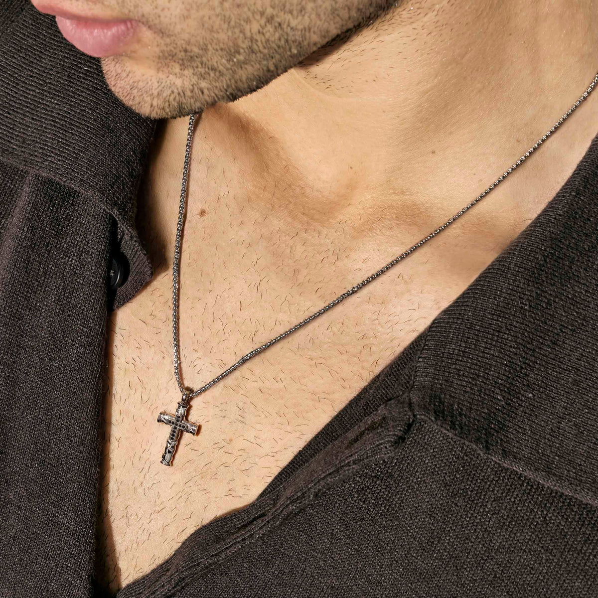 Nomination Bold Steel decorated cross necklace, side view