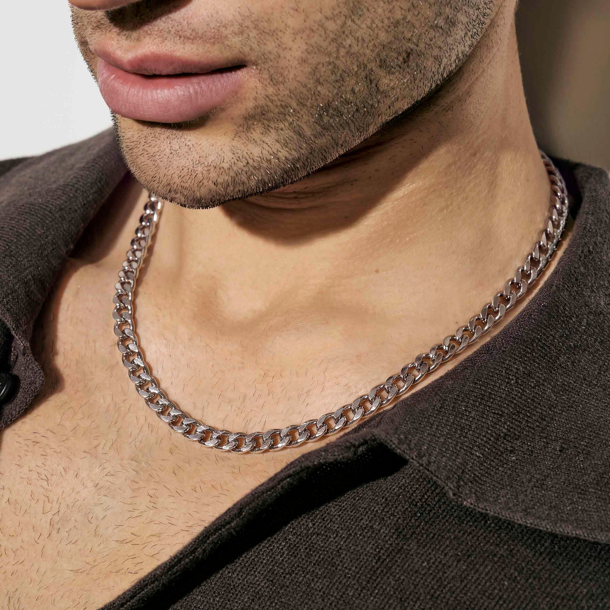 Nomination Bold Steel large chain necklace, side view
