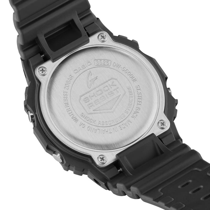 CASIO G-SHOCK DIGITAL MENS 200M - DW-5600UE-1DR