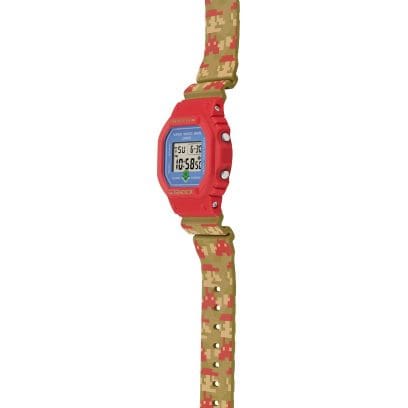 CASIO G-SHOCK DIGITAL SUPER MARIO BROS - DW-5600SMB-4DR