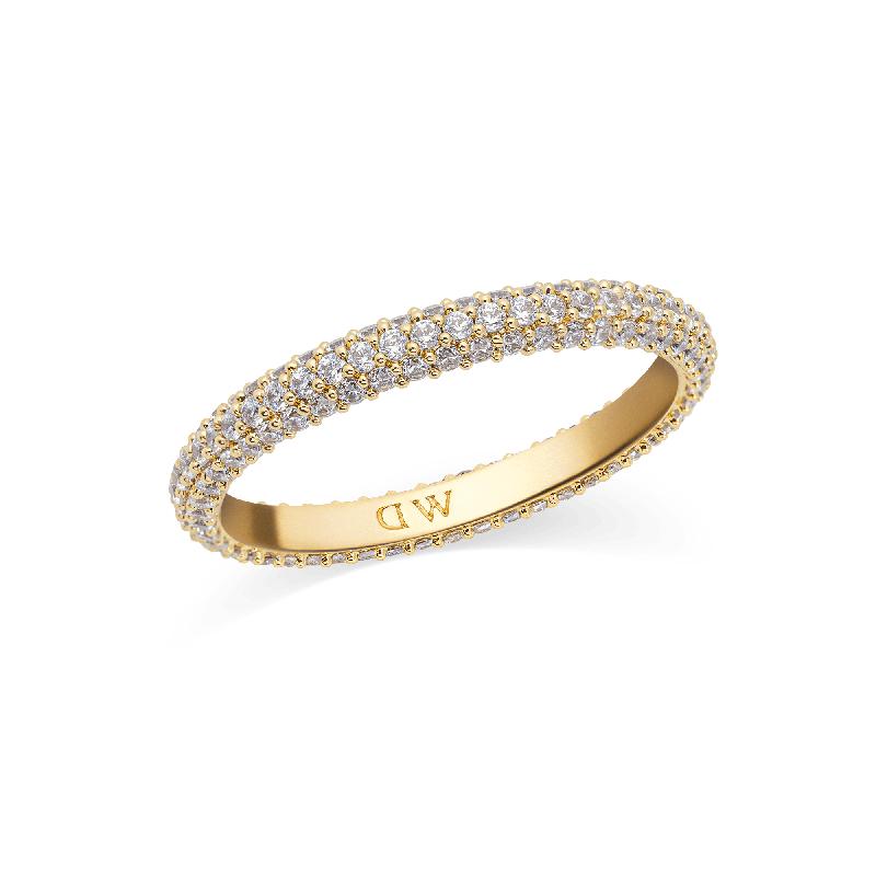Daniel Wellington Bundle : Quadro Roman Numerals Date + Pavé Ring 3mm Gold Set