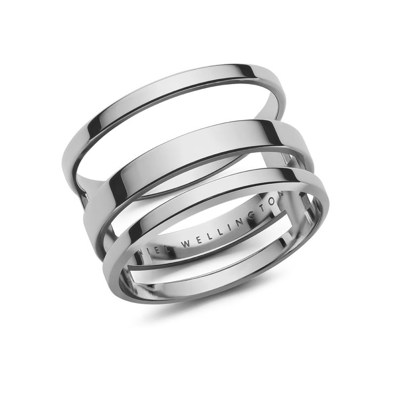 Daniel Wellington Elan Triad Ring in polished silver stainless steel featuring a sleek, triple-band statement design.
