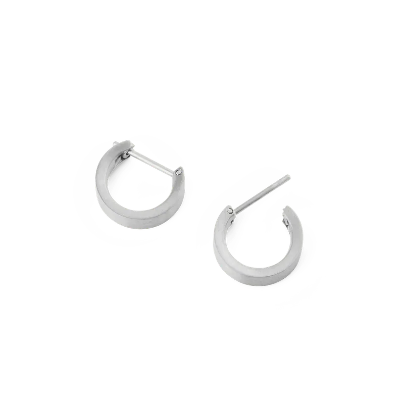 Daniel Wellington Line Earring Brushed Silver