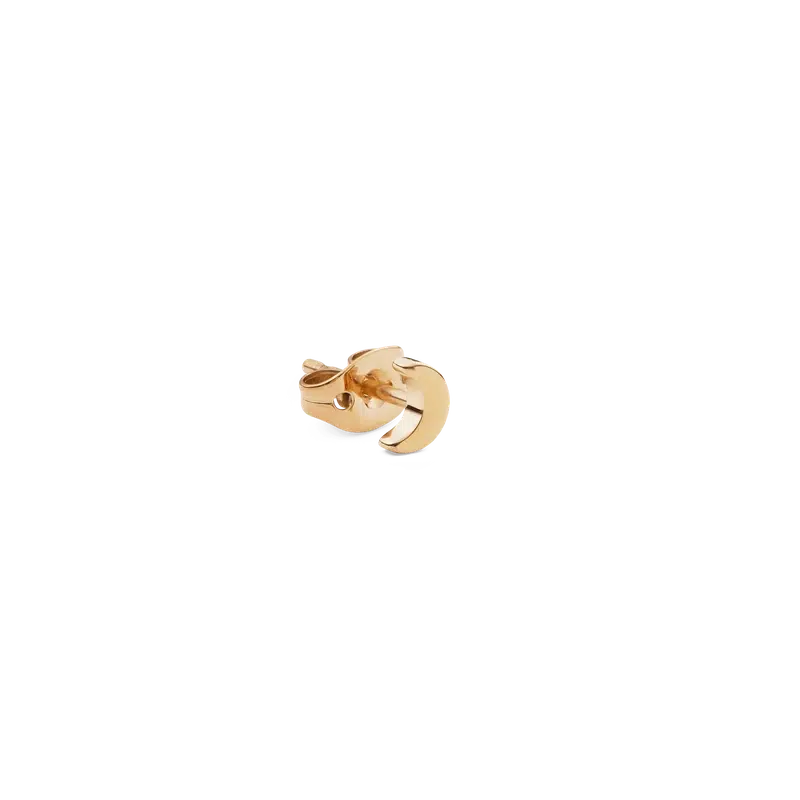 Elegant 5mm gold-plated stainless steel moon stud earring by Daniel Wellington, featuring a polished crescent design.