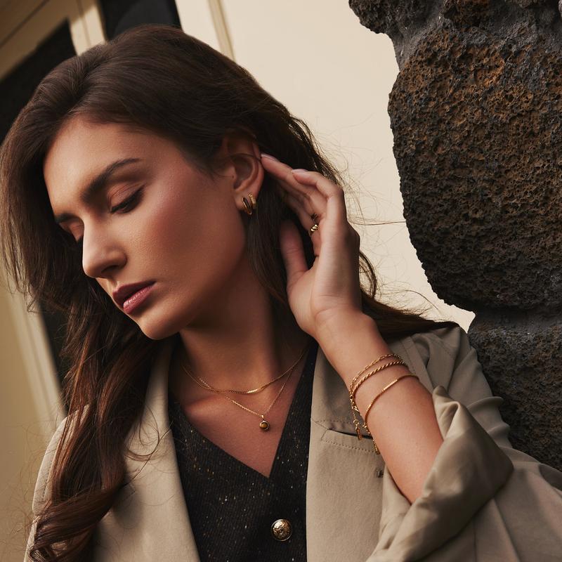 Elegant Gold Flat S-Link Chain Necklace for Women