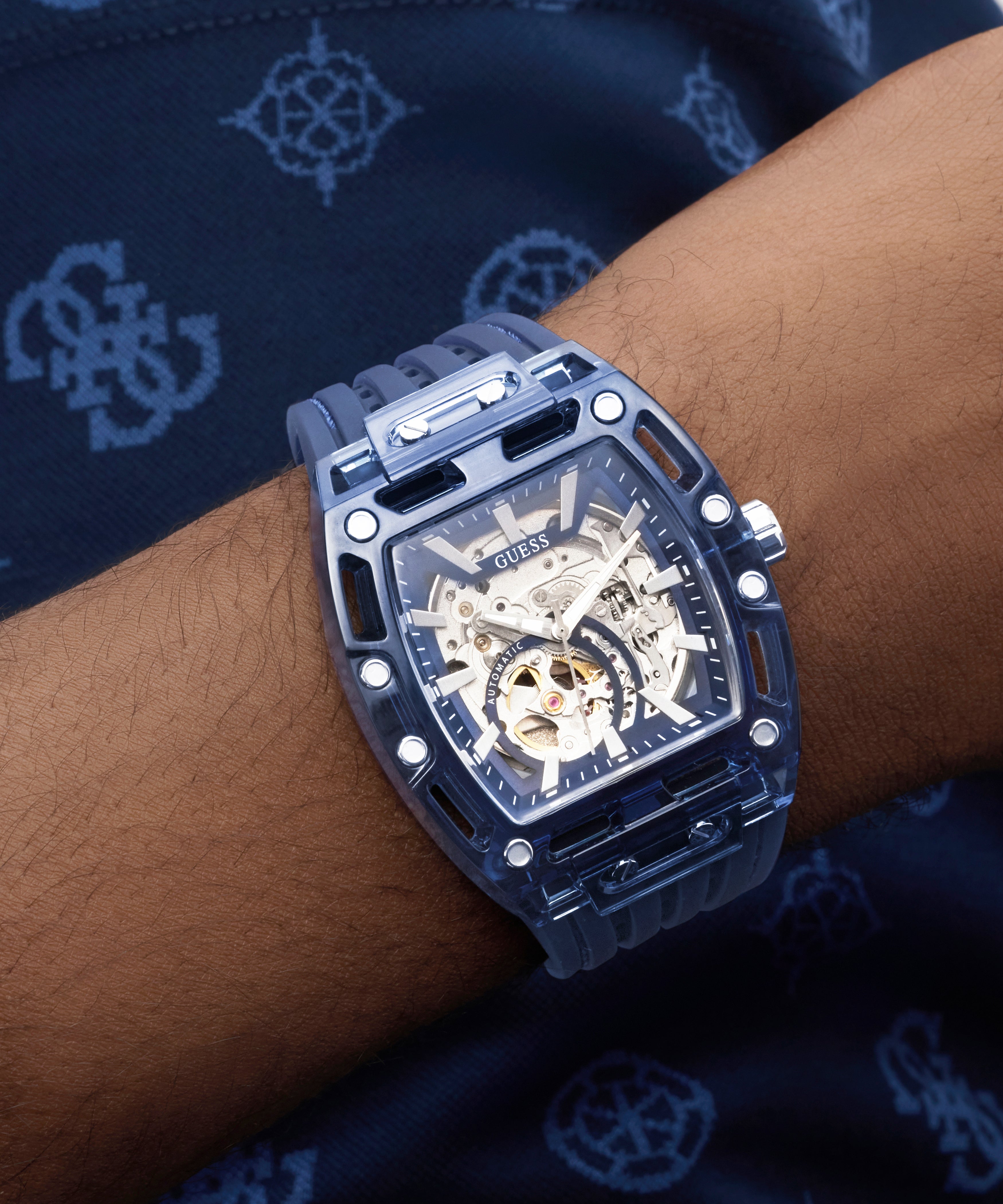 GUESS Men's Blue Analog Watch 42mm Automatic