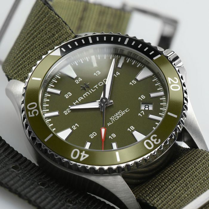 Hamilton Khaki Navy Scuba Auto Automatic H82375961