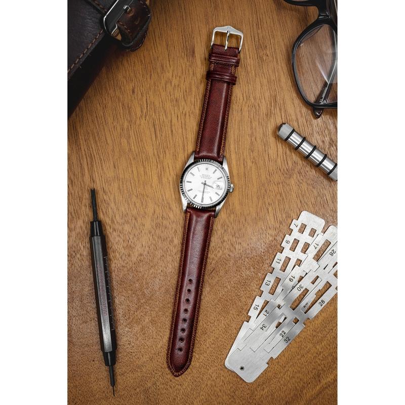 Hirsch ASCOT English Leather Watch Strap in GOLD BROWN