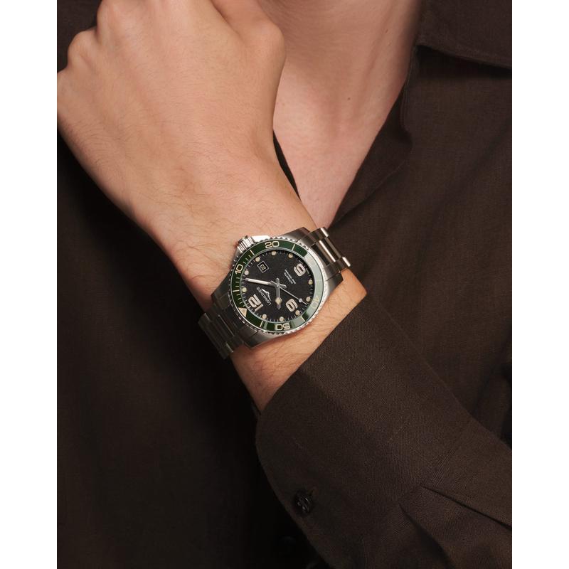 Longines HydroConquest L3.781.4.05.6 Automatic Watch Black Dial
