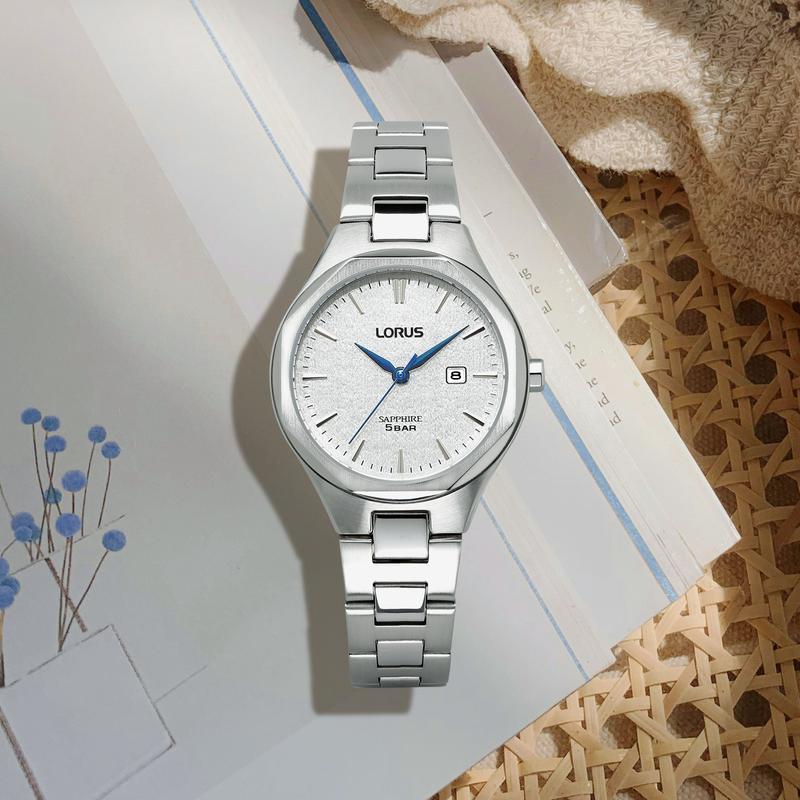 Lorus Classic Women's Quartz Watch Silver White Dial