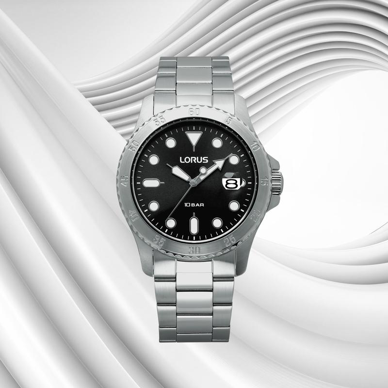 Lorus Sports Men's Quartz Watch Black Sunray Dial