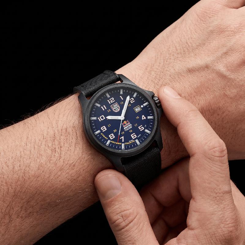 Luminox Red Bull Racing Limited Edition 1970.ARB.N Quartz Watch
