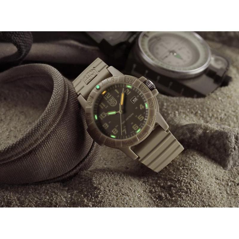 Luminox Sea Giant Outdoor Sand Turtle Watch