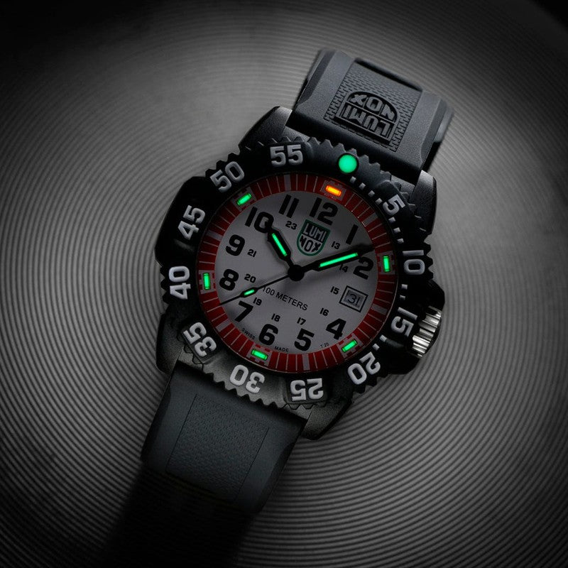 Luminox Sea Lion Carbonox - X2.2057