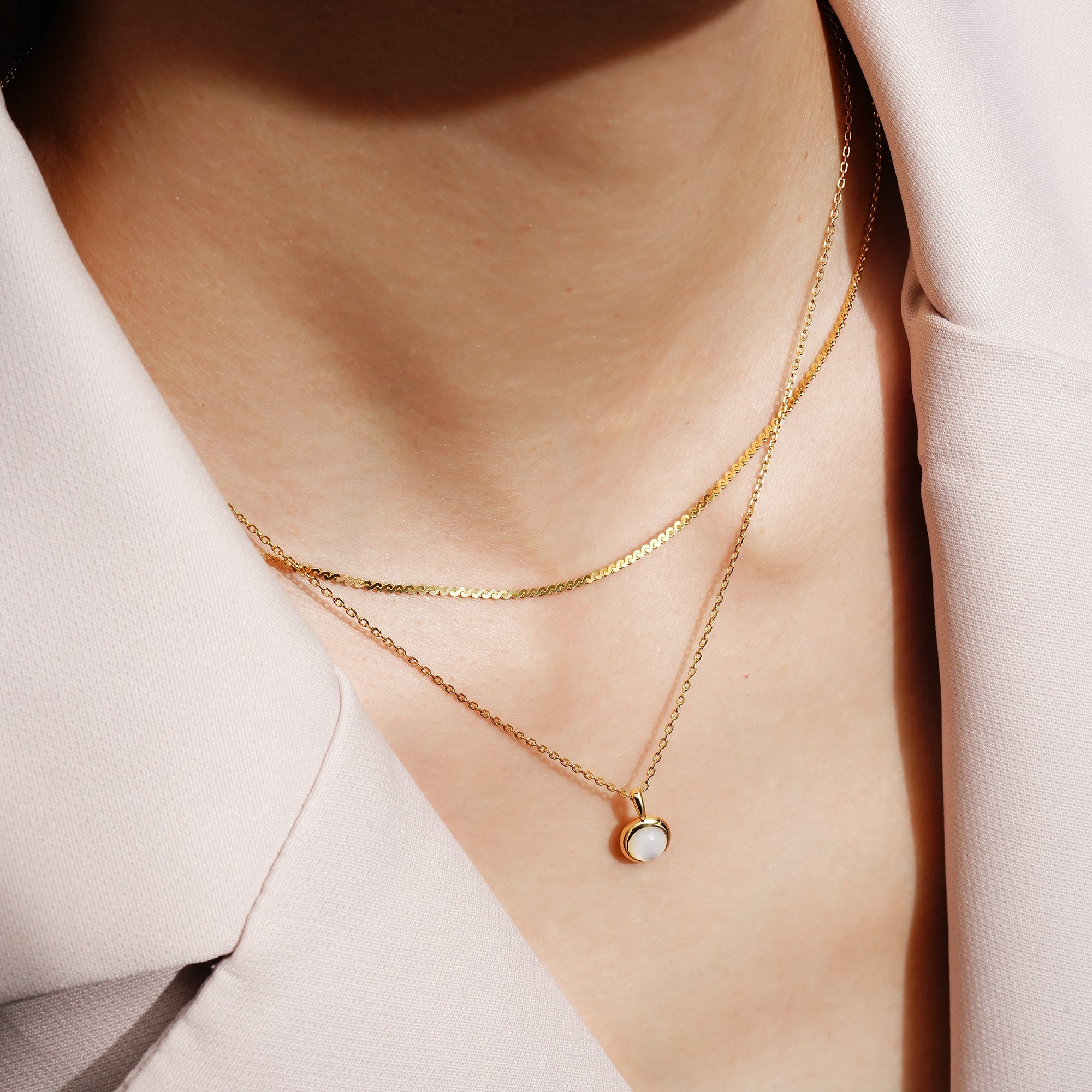 Elegant Gold Flat S-Link Chain Necklace for Women