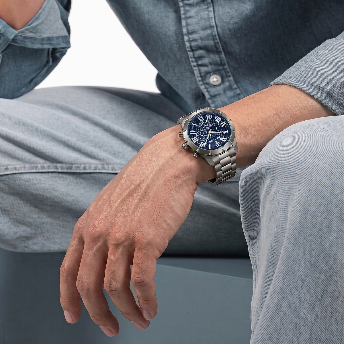 Police Roman Blue Dial Men's Watch
