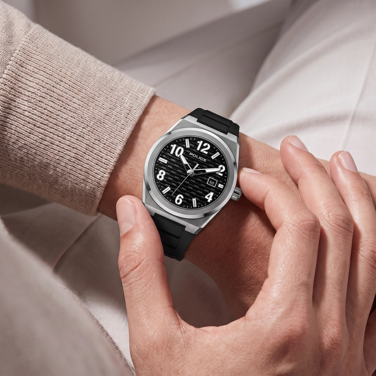 Police Preike Black Dial Silver Men's Watch