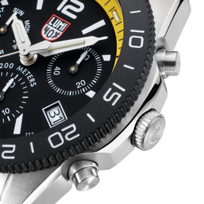 Pacific Diver Swiss Quartz Chronograph Dive Watch