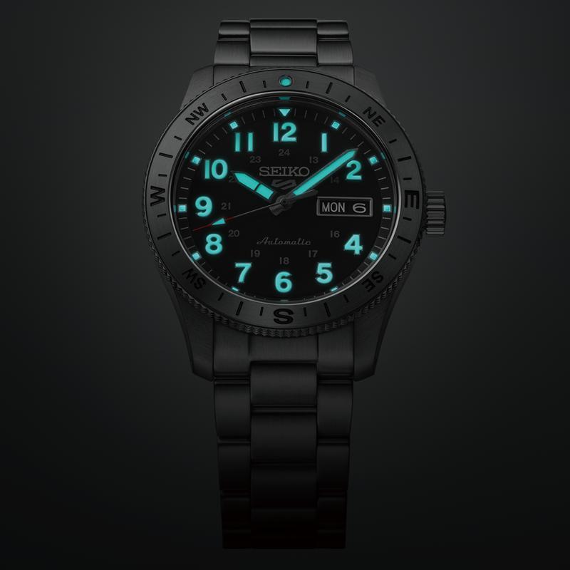 Seiko 5 Sports Field Black Dial HDB006K1 - strap detail