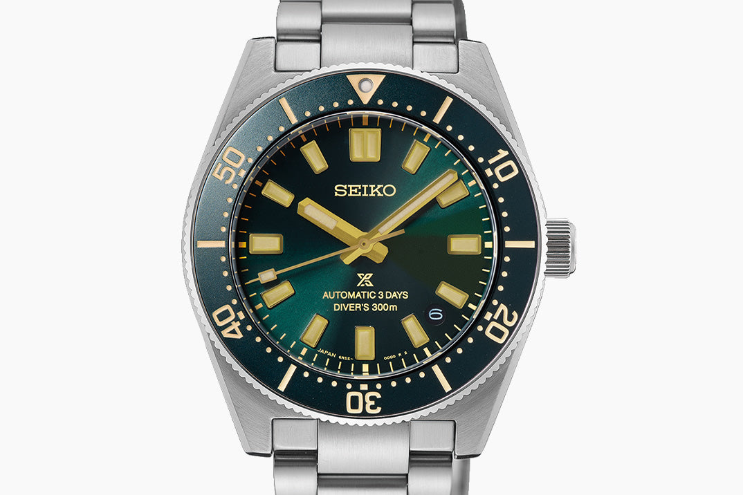Seiko Prospex 1965 Heritage Diver HBC010J1 green dial close-up