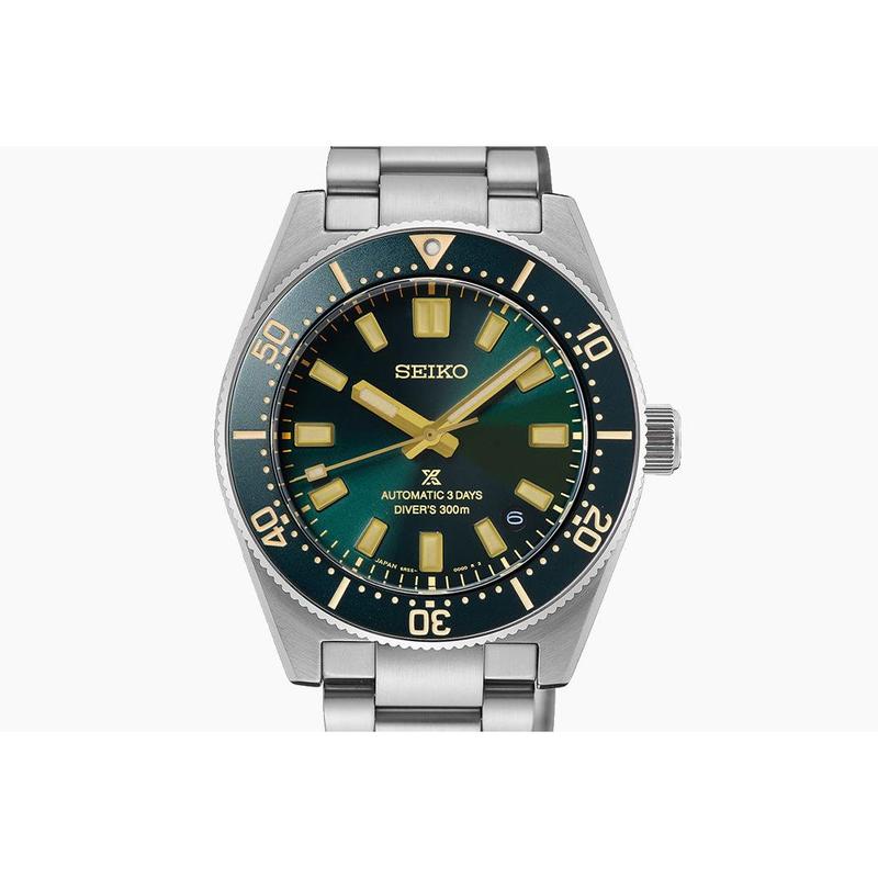 Seiko Prospex 1965 Heritage Diver HBC010J1 green dial close-up