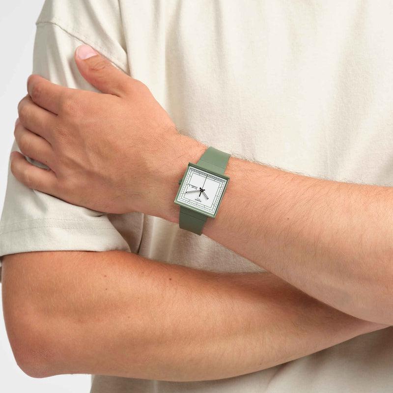 Swatch WHAT IFGREEN? BIOCERAMIC Watch SO34G700