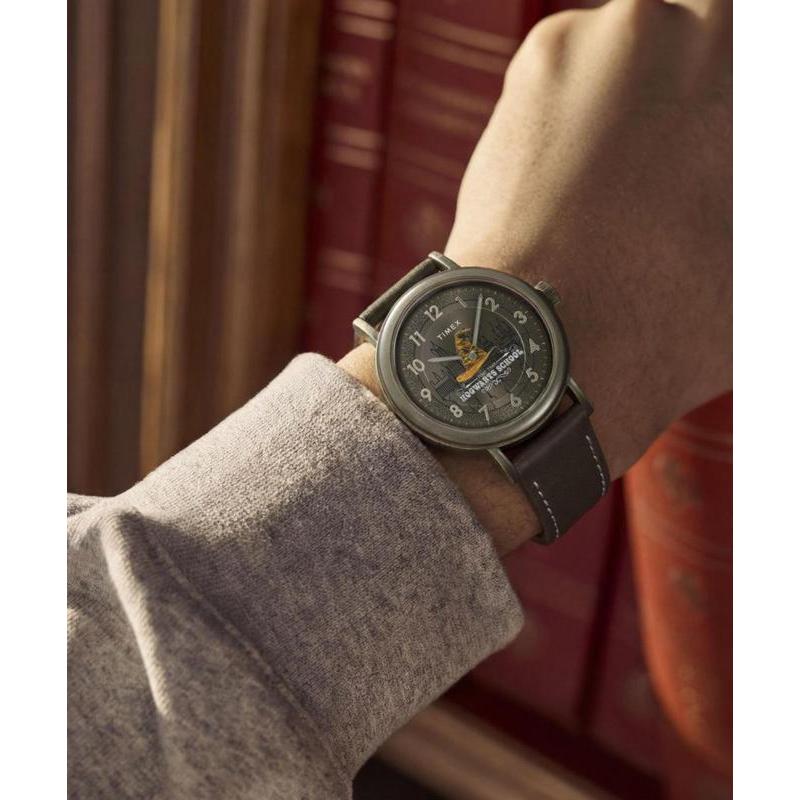 Timex Weekender Harry Potter Sorting Hat Leather Strap Watch